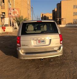 دودج جراند كارافان